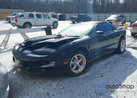 2000 Pontiac Firebird Trans Am z USA, uszkodzony, nr VIN 2G2FV22G7Y2129000